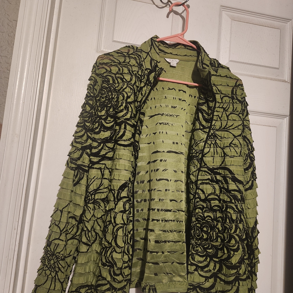 Erin Green and Black Floral Jacket